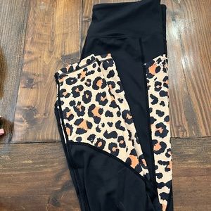 Curves N Combatboots V4 Empowered Leggings